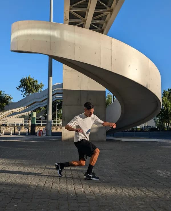 Daniel Padrino — vibrational artist in motion